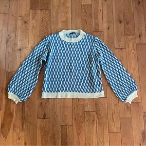 Shein Blue and White Patterned Sweater - Size Medium